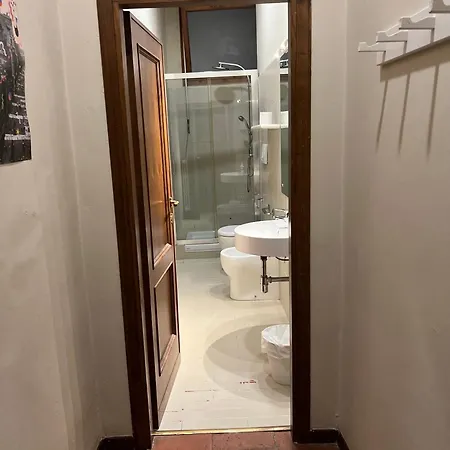 Coach 10 Apartman *